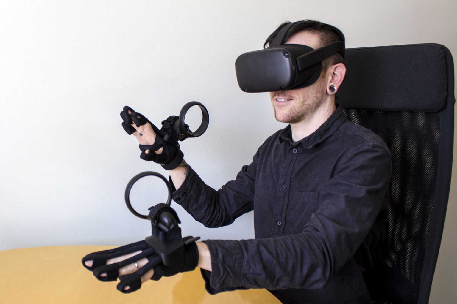 BeBop Sensors announces Forte Data Glove, a haptic glove designed for use with the Oculus Quest