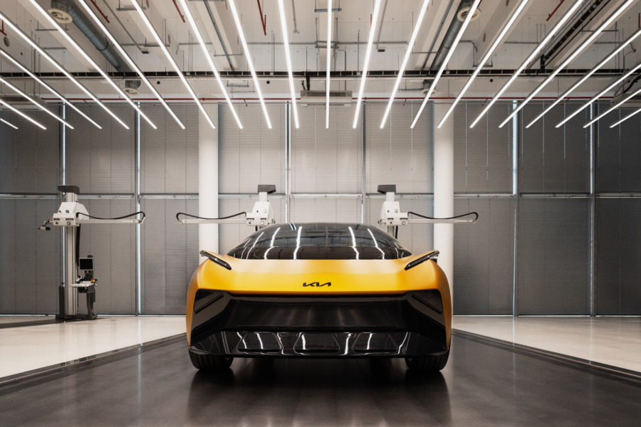 Distance and Kia Bring Lightfield HUD Technology to Vision Meta Turismo Concept Car